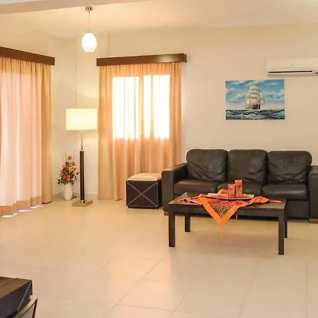 Uranus Villa *